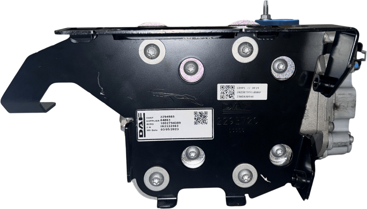 DAF XG AIRCOCOMPRESSOR 2022- MET BEHUIZINGSSCHADE 2294985EXP. - 에어 브레이크 컴프레서 트럭 용 : 사진 5 DAF XG AIRCOCOMPRESSOR 2022- MET BEHUIZINGSSCHADE 2294985EXP. - 에어 브레이크 컴프레서 트럭 용 : 사진 5