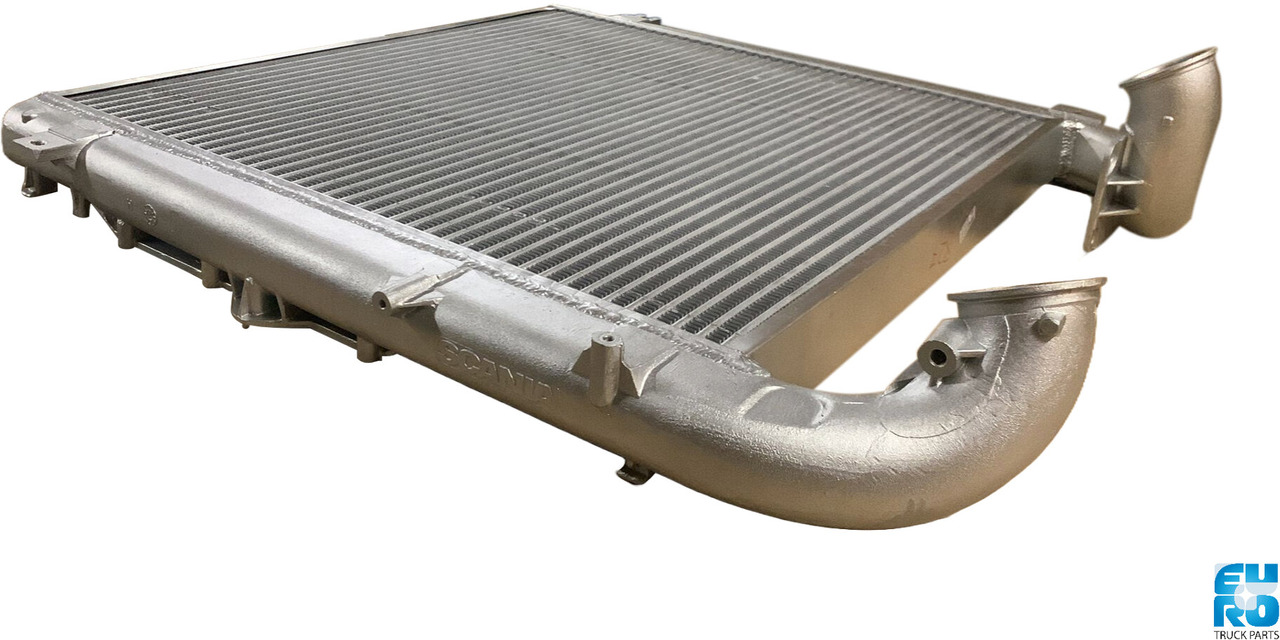 SCANIA EURO 6 INTERCOOLER GEREVISEERD RUIL 1949827RV - 인터쿨러 트럭 용 : 사진 3 SCANIA EURO 6 INTERCOOLER GEREVISEERD RUIL 1949827RV - 인터쿨러 트럭 용 : 사진 3