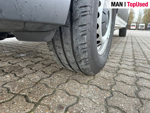 MAN ETGE 3.140 4X2F SB - 패널 밴, 전기 밴 : 사진 3 MAN ETGE 3.140 4X2F SB - 패널 밴, 전기 밴 : 사진 3