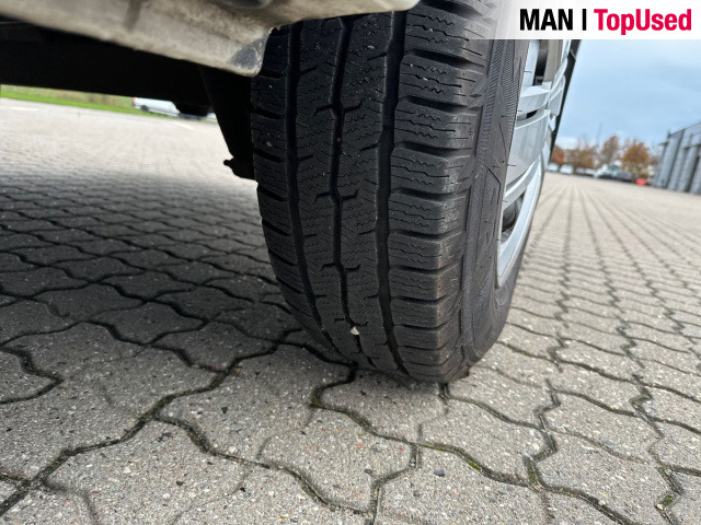 MAN ETGE 3.140 4X2F SB - 패널 밴, 전기 밴 : 사진 4 MAN ETGE 3.140 4X2F SB - 패널 밴, 전기 밴 : 사진 4