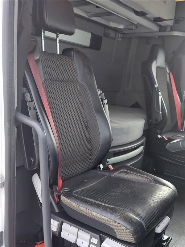 트랙터 유닛 2019 RENAULT T- HIGH 520 6×2 AUTO : 사진 11