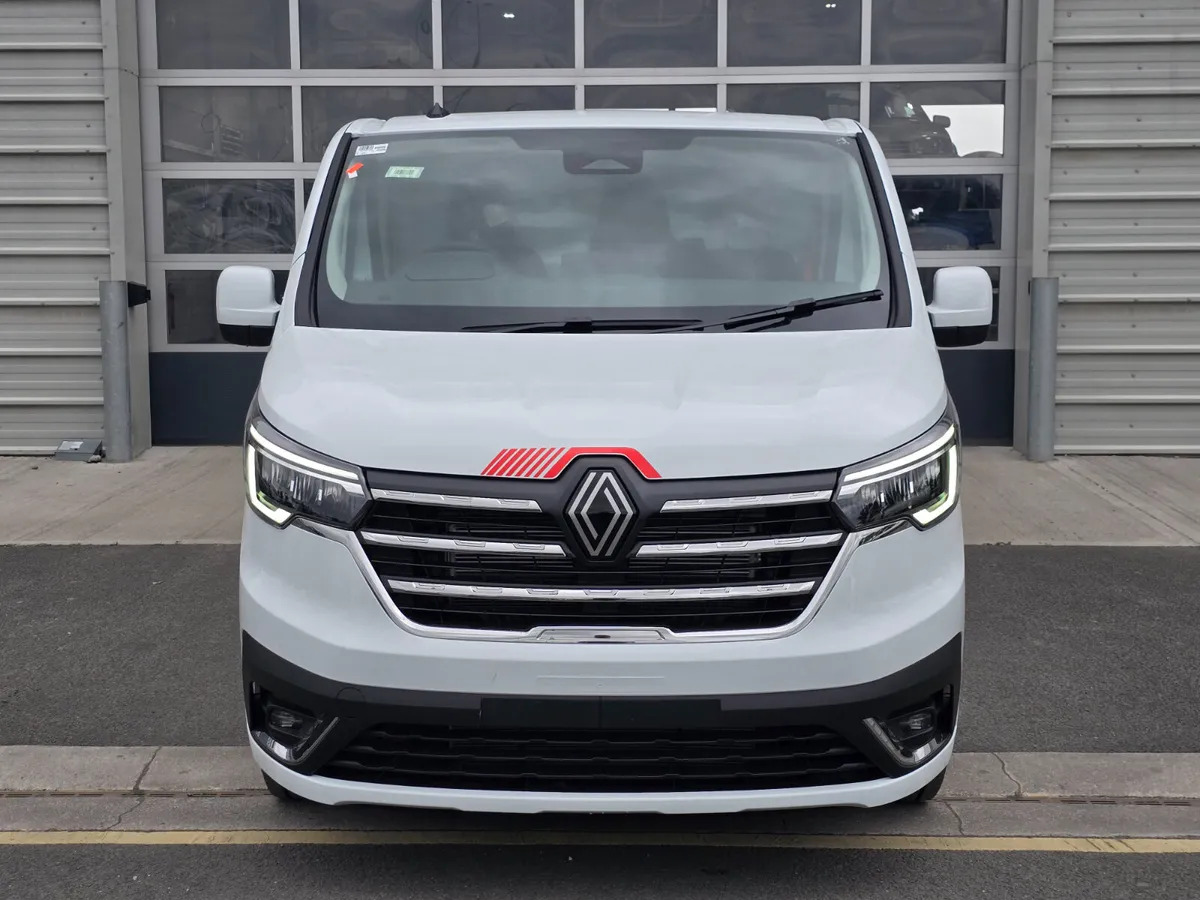 2025 Renault Trafic Exclusive 150BHP Auto - 패널 밴 : 사진 2 2025 Renault Trafic Exclusive 150BHP Auto - 패널 밴 : 사진 2