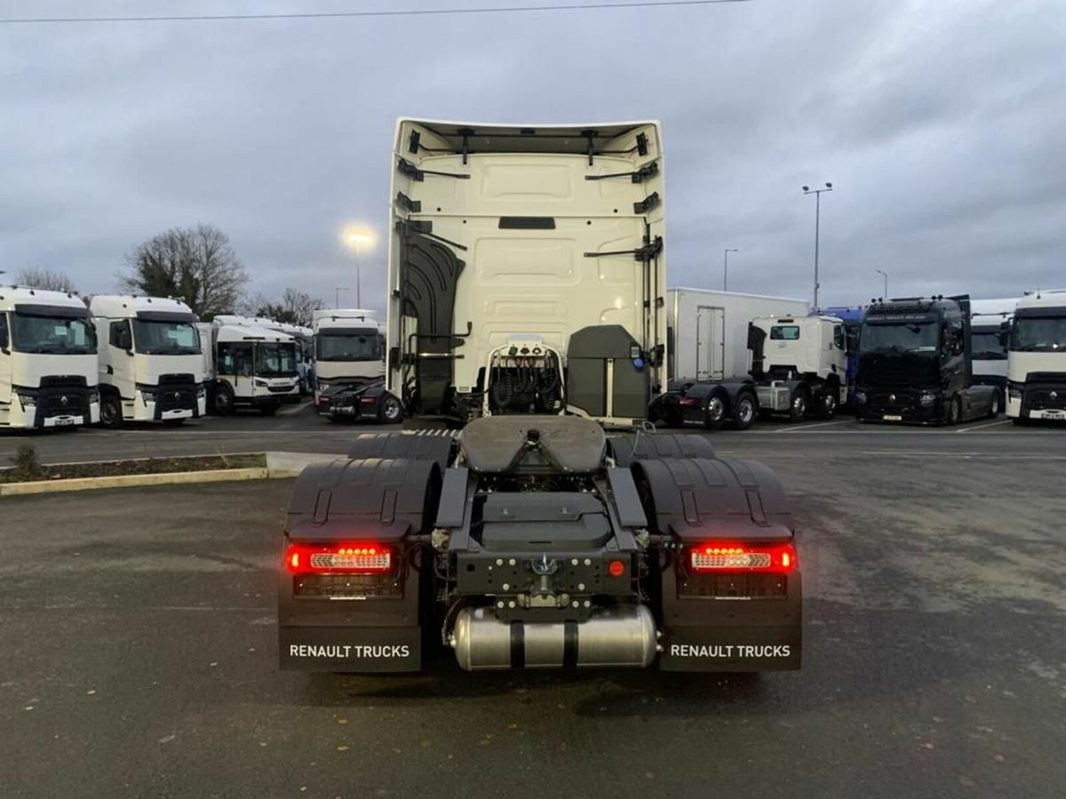 트랙터 유닛 New Evolution Renault T480 : 사진 6