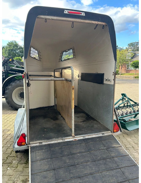Hotrarijs Hotra E-force 2-Paards polyester trailer - 말 트레일러 : 사진 5 Hotrarijs Hotra E-force 2-Paards polyester trailer - 말 트레일러 : 사진 5