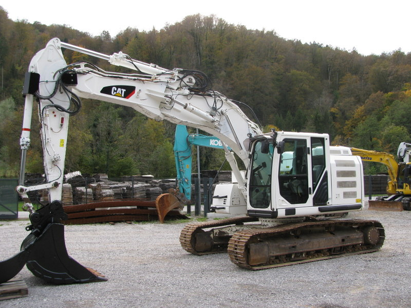 CATERPILLAR 320E LRR with 4 tools - 크롤러 굴삭기 : 사진 1 CATERPILLAR 320E LRR with 4 tools - 크롤러 굴삭기 : 사진 1