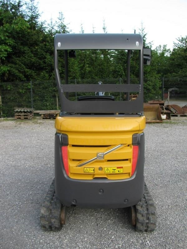 Volvo EC18C 3 žlice + kladivo Volvo HB02 - 미니 굴삭기 : 사진 4 Volvo EC18C 3 žlice + kladivo Volvo HB02 - 미니 굴삭기 : 사진 4