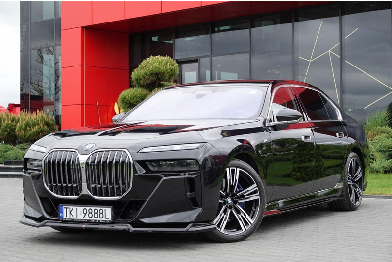 BMW 7 xDrive M Sport - 세단 : 사진 2 BMW 7 xDrive M Sport - 세단 : 사진 2