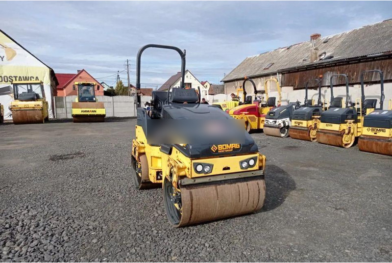 Bomag BW 120 AD-5 Úthenger - 롤러 : 사진 1 Bomag BW 120 AD-5 Úthenger - 롤러 : 사진 1