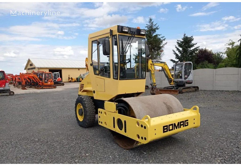 Bomag BW 145 D-3 Road roller - 롤러 : 사진 3 Bomag BW 145 D-3 Road roller - 롤러 : 사진 3