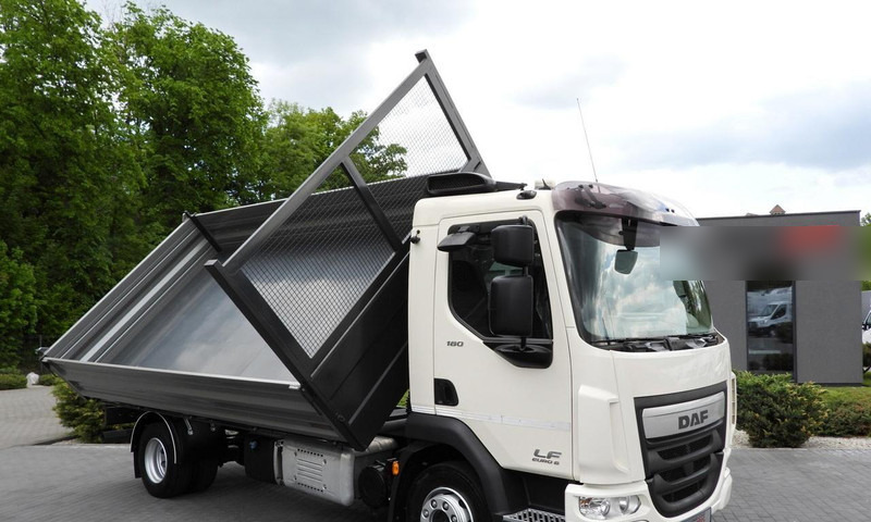 DAF LF 180 WYWROTKA TRÓJSTRONNA TEMPOMAT LEDY AUTOMAT BLIŹNIACZE KO - 덤프트럭 : 사진 1 DAF LF 180 WYWROTKA TRÓJSTRONNA TEMPOMAT LEDY AUTOMAT BLIŹNIACZE KO - 덤프트럭 : 사진 1