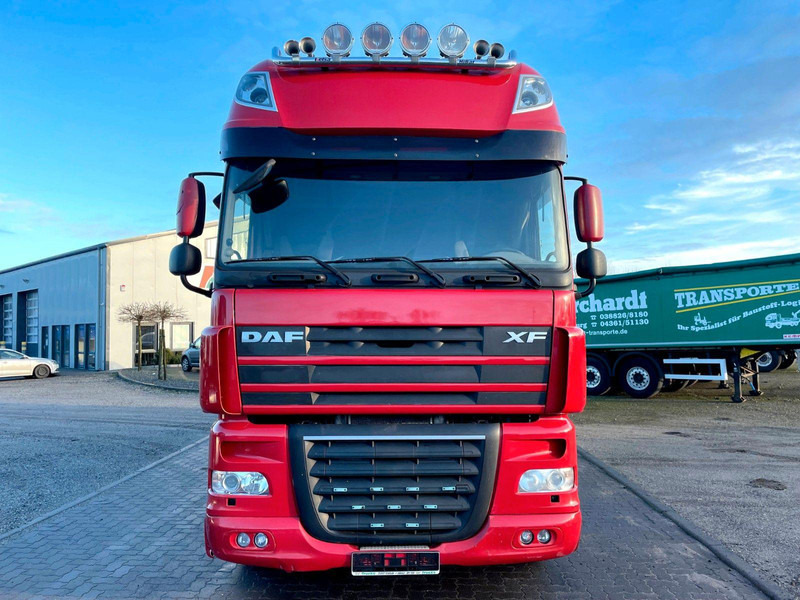 DAF XF 105.460 2-Stock Finkl Viehaufbau / Lenkachs - 가축 트럭 : 사진 3 DAF XF 105.460 2-Stock Finkl Viehaufbau / Lenkachs - 가축 트럭 : 사진 3