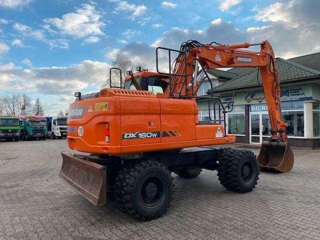 Doosan DX 160 W-3 - 휠 굴삭기 : 사진 3 Doosan DX 160 W-3 - 휠 굴삭기 : 사진 3