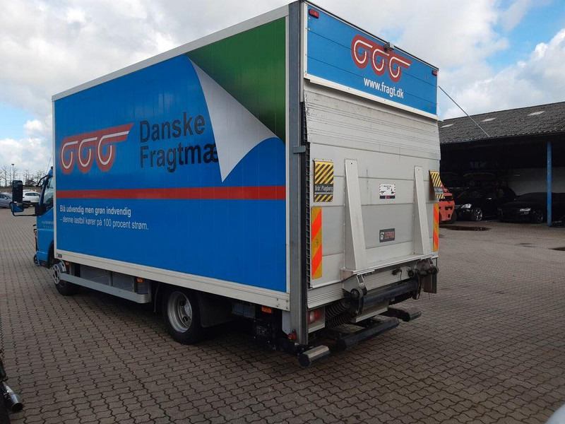 FUSO E CANTER 7C18 E 4X2 - 박스 트럭 : 사진 4 FUSO E CANTER 7C18 E 4X2 - 박스 트럭 : 사진 4