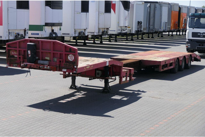 Faymonville NISKOPODWOZIE / ROZCIĄGANA / LAWETA / osie skrętne / wciągarka - 저하대 세미 트레일러 : 사진 3 Faymonville NISKOPODWOZIE / ROZCIĄGANA / LAWETA / osie skrętne / wciągarka - 저하대 세미 트레일러 : 사진 3