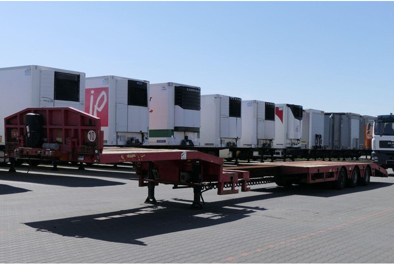 Faymonville NISKOPODWOZIE / ROZCIĄGANA / LAWETA / osie skrętne / wciągarka - 저하대 세미 트레일러 : 사진 4 Faymonville NISKOPODWOZIE / ROZCIĄGANA / LAWETA / osie skrętne / wciągarka - 저하대 세미 트레일러 : 사진 4