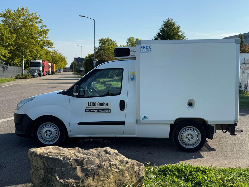 Fiat Doblò 1.3 - 냉동 밴 : 사진 4 Fiat Doblò 1.3 - 냉동 밴 : 사진 4
