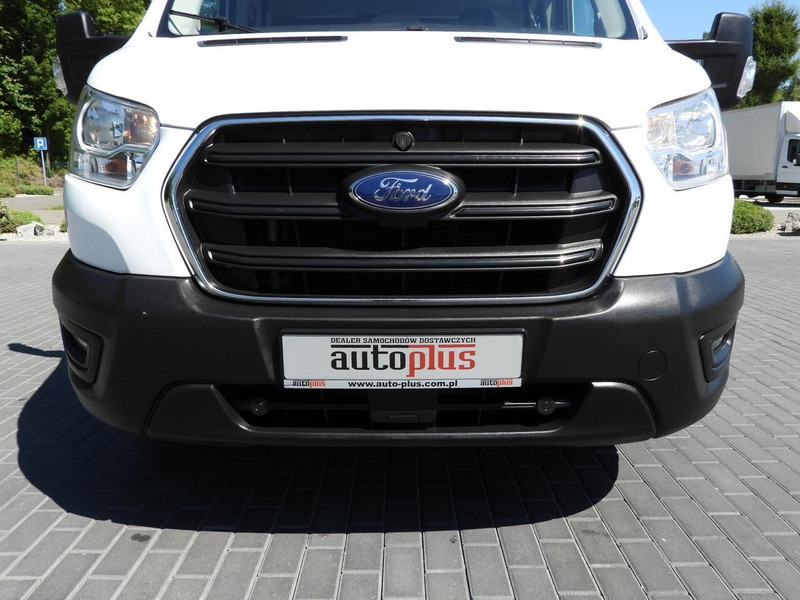 플랫베드 밴, 콤비 밴 Ford Transit : 사진 14