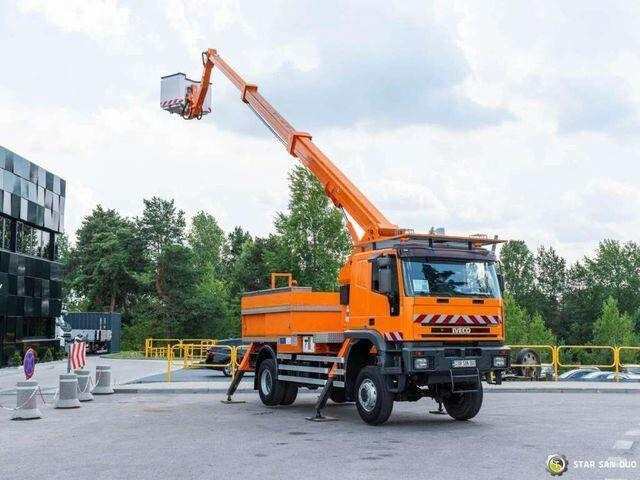 Iveco CURSOR 240 4x4 RUTHMANN T225 22,5 Meters Lift - 트럭, 크레인 트럭 : 사진 3 Iveco CURSOR 240 4x4 RUTHMANN T225 22,5 Meters Lift - 트럭, 크레인 트럭 : 사진 3