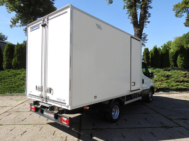 Iveco DAILY 35C15 KONTENER CHŁODNIA -12*C ZASILANIE 230V BLIŹNIACZE KO - 냉동 밴 : 사진 3 Iveco DAILY 35C15 KONTENER CHŁODNIA -12*C ZASILANIE 230V BLIŹNIACZE KO - 냉동 밴 : 사진 3