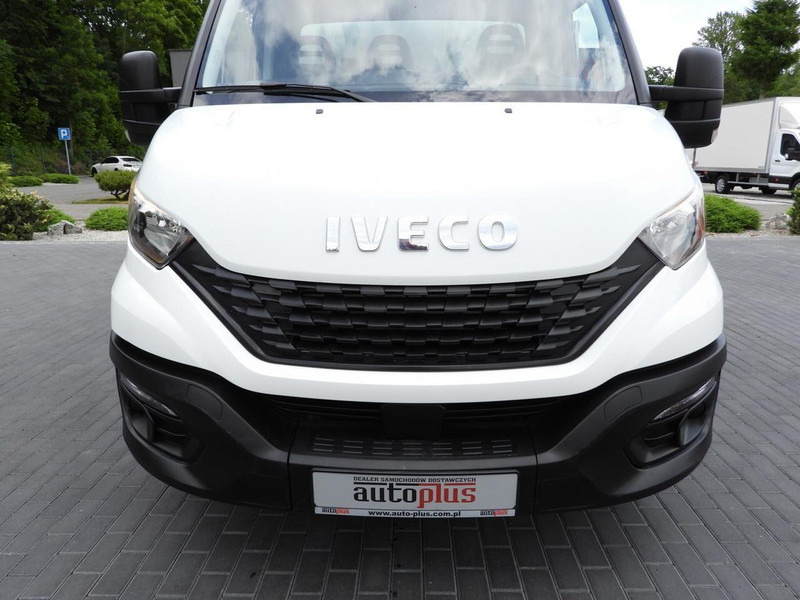 리스 Iveco DAILY 35C16 WYWROTKA TEMPOMAT BLIŹNIACZE KOŁA KLIMATYZACJA 160K Iveco DAILY 35C16 WYWROTKA TEMPOMAT BLIŹNIACZE KOŁA KLIMATYZACJA 160K : 사진 14 리스 Iveco DAILY 35C16 WYWROTKA TEMPOMAT BLIŹNIACZE KOŁA KLIMATYZACJA 160K Iveco DAILY 35C16 WYWROTKA TEMPOMAT BLIŹNIACZE KOŁA KLIMATYZACJA 160K : 사진 14