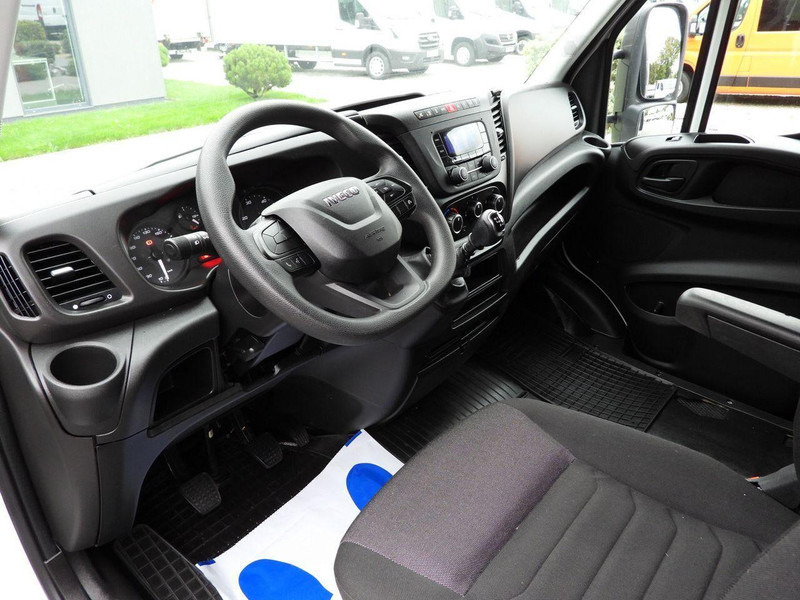 Iveco DAILY 35S18 PLANDEKA 10 PALET WEBASTO TEMPOMAT PNEUMATYKA KLIMAT - 커튼 사이드 밴 : 사진 2 Iveco DAILY 35S18 PLANDEKA 10 PALET WEBASTO TEMPOMAT PNEUMATYKA KLIMAT - 커튼 사이드 밴 : 사진 2
