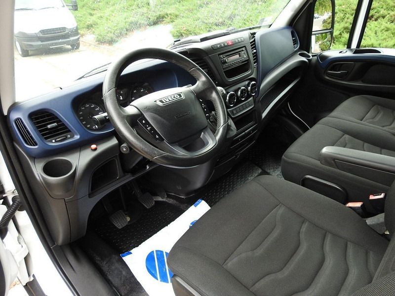 Iveco DAILY 35S18 PLANDEKA WINDA 8 PALET TEMPOMAT KLIMATYZACJA 180KM - 박스 트럭 : 사진 2 Iveco DAILY 35S18 PLANDEKA WINDA 8 PALET TEMPOMAT KLIMATYZACJA 180KM - 박스 트럭 : 사진 2