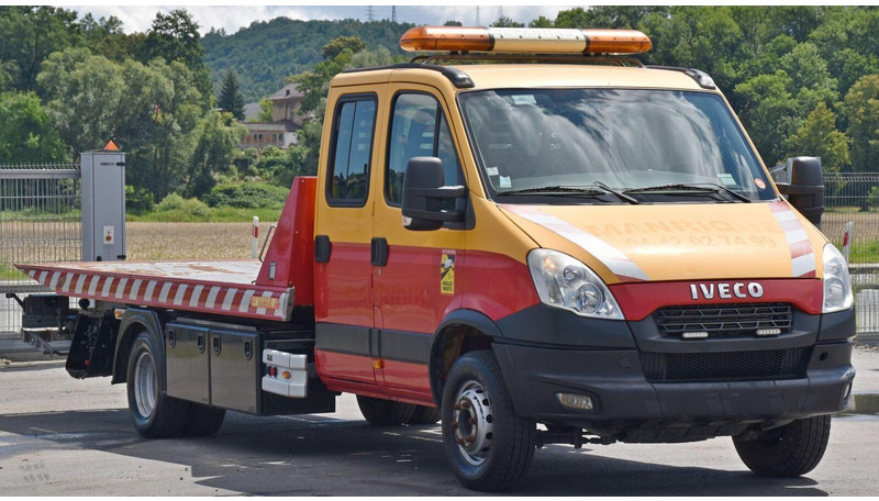 Iveco DAILY 70C17 - 견인 트럭 : 사진 3 Iveco DAILY 70C17 - 견인 트럭 : 사진 3