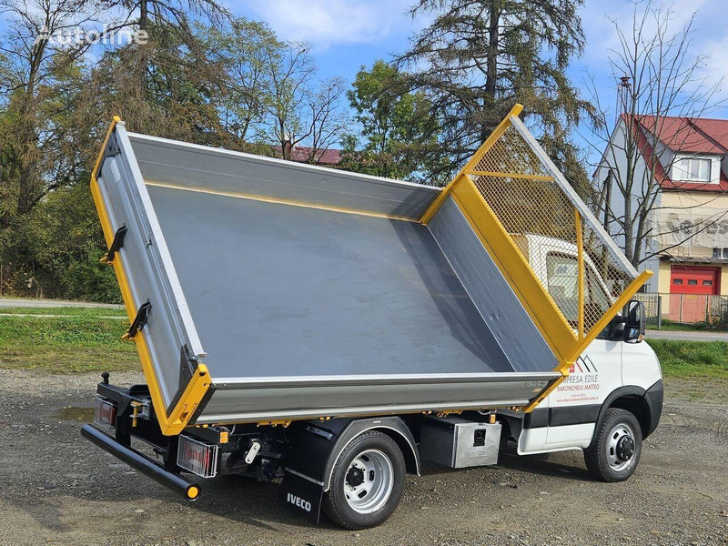 Iveco Daily 35c-15 3 way tipper - 덤프 밴 : 사진 5 Iveco Daily 35c-15 3 way tipper - 덤프 밴 : 사진 5