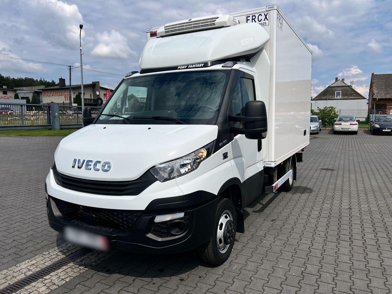 Iveco Daily 50C15 Kontener Mroźnia/Chłodnia 3x Drzwi ThermoKing V 300 - 냉동 밴 : 사진 1 Iveco Daily 50C15 Kontener Mroźnia/Chłodnia 3x Drzwi ThermoKing V 300 - 냉동 밴 : 사진 1