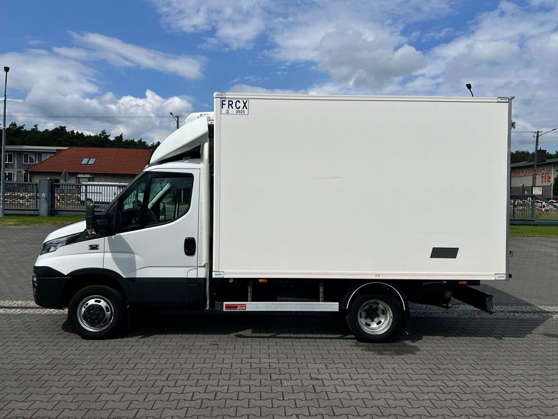Iveco Daily 50C15 Kontener Mroźnia/Chłodnia 3x Drzwi ThermoKing V 300 - 냉동 밴 : 사진 2 Iveco Daily 50C15 Kontener Mroźnia/Chłodnia 3x Drzwi ThermoKing V 300 - 냉동 밴 : 사진 2