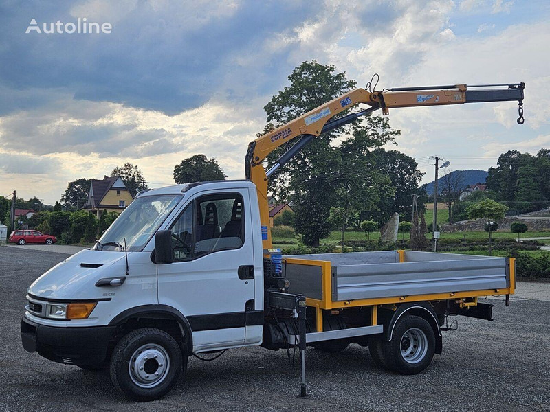 Iveco Daily 65c-15 Flatbed + crane Copma - 드롭사이드/ 플랫베드 트럭, 크레인 트럭 : 사진 1 Iveco Daily 65c-15 Flatbed + crane Copma - 드롭사이드/ 플랫베드 트럭, 크레인 트럭 : 사진 1