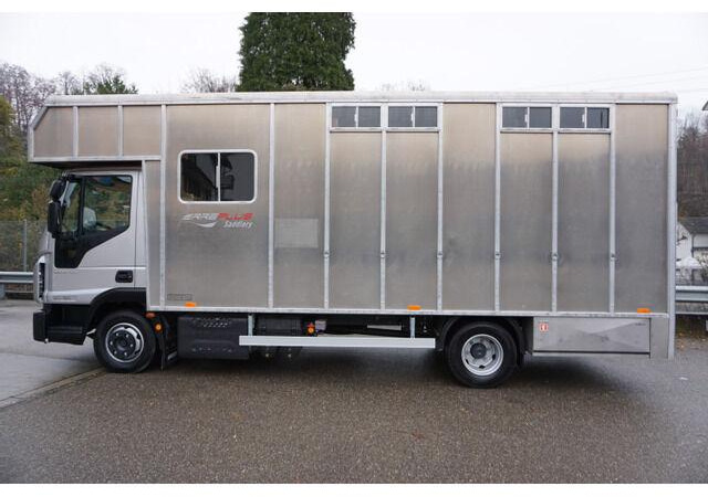 Iveco EUROCARGO 80-190 Lószállító - 가축 트럭 : 사진 4 Iveco EUROCARGO 80-190 Lószállító - 가축 트럭 : 사진 4
