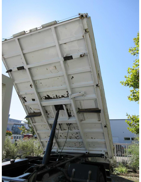 Iveco Eurocargo 120E25 - 3 way tipper - 덤프트럭 : 사진 4 Iveco Eurocargo 120E25 - 3 way tipper - 덤프트럭 : 사진 4