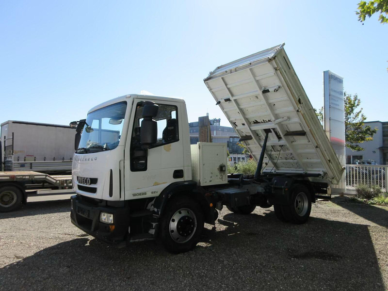 Iveco Eurocargo 120E25 - 3 way tipper - 덤프트럭 : 사진 1 Iveco Eurocargo 120E25 - 3 way tipper - 덤프트럭 : 사진 1