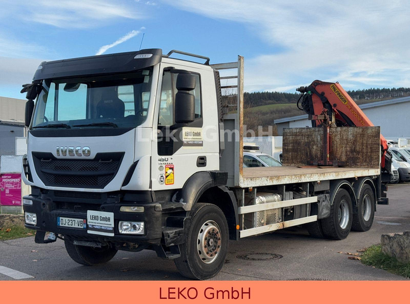 Iveco Trakker 450 Mit Kran( Palfinger PK 22002 .EH) - 드롭사이드/ 플랫베드 트럭, 크레인 트럭 : 사진 4 Iveco Trakker 450 Mit Kran( Palfinger PK 22002 .EH) - 드롭사이드/ 플랫베드 트럭, 크레인 트럭 : 사진 4