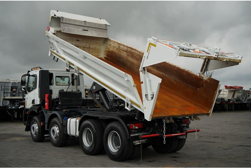 Iveco X-WAY 480 / 8X4 / WYWROTKA DWUSTRONNA / HYDROBURTA / HYDROKLAPA - 덤프트럭 : 사진 4 Iveco X-WAY 480 / 8X4 / WYWROTKA DWUSTRONNA / HYDROBURTA / HYDROKLAPA - 덤프트럭 : 사진 4