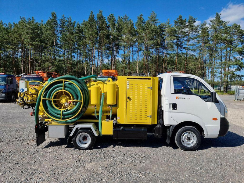 Kia Csatornatisztító - 진공 흡입 트럭 : 사진 4 Kia Csatornatisztító - 진공 흡입 트럭 : 사진 4