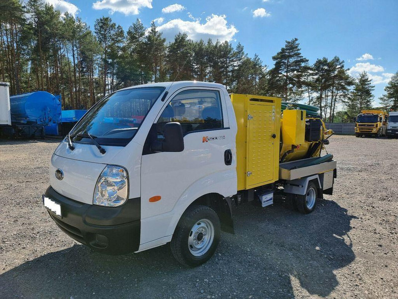Kia Csatornatisztító - 진공 흡입 트럭 : 사진 2 Kia Csatornatisztító - 진공 흡입 트럭 : 사진 2