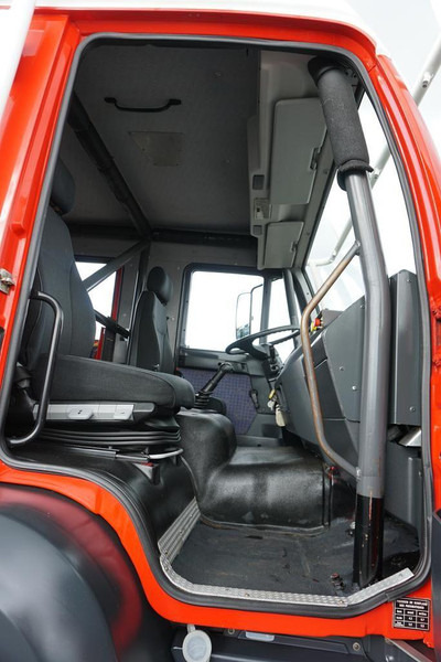 캡 새시 트럭 MAN LE 220 / 4 X 4 / DOKA / DO ZABUDOWY / KAMPER : 사진 8 캡 새시 트럭 MAN LE 220 / 4 X 4 / DOKA / DO ZABUDOWY / KAMPER : 사진 8