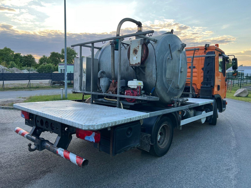 MAN TGL 8.180 Vacuum truck / Toilet Cleaner - 진공 흡입 트럭 : 사진 4 MAN TGL 8.180 Vacuum truck / Toilet Cleaner - 진공 흡입 트럭 : 사진 4