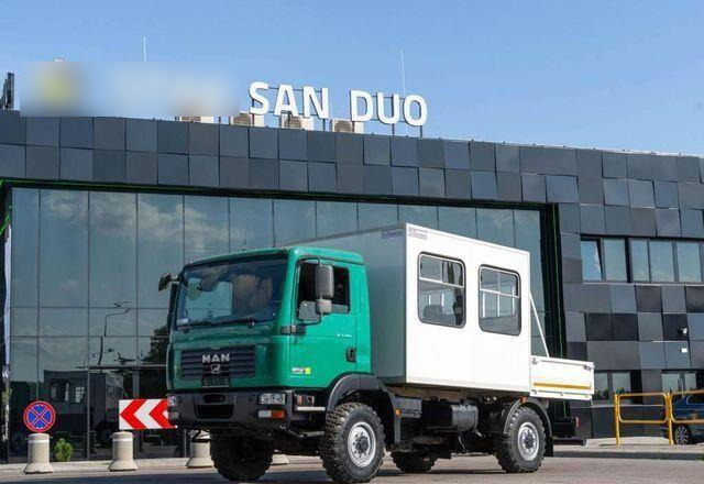 MAN TGM 13.240 4x4 BL Double Cab Camper BUS - 캡 새시 트럭, 크레인 트럭 : 사진 1 MAN TGM 13.240 4x4 BL Double Cab Camper BUS - 캡 새시 트럭, 크레인 트럭 : 사진 1