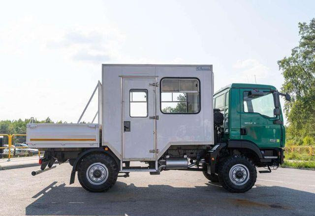 MAN TGM 13.240 4x4 BL Double Cab Camper BUS - 캡 새시 트럭, 크레인 트럭 : 사진 2 MAN TGM 13.240 4x4 BL Double Cab Camper BUS - 캡 새시 트럭, 크레인 트럭 : 사진 2