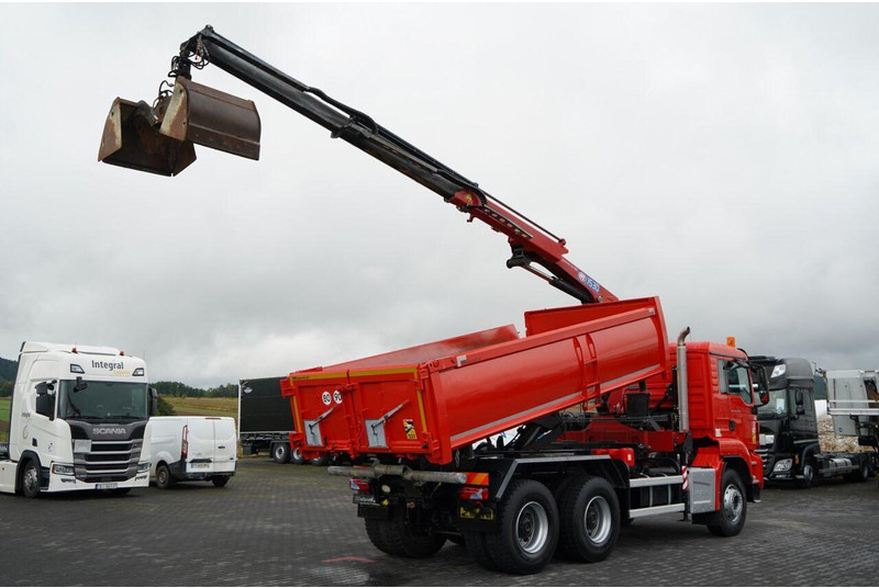 MAN TGS 26.400 / 6x4 / WYWROTKA 2 STRONNA + HDS HMF 1530 K2 / HYDR - 덤프트럭, 크레인 트럭 : 사진 4 MAN TGS 26.400 / 6x4 / WYWROTKA 2 STRONNA + HDS HMF 1530 K2 / HYDR - 덤프트럭, 크레인 트럭 : 사진 4