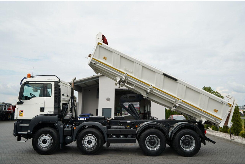 MAN TGS 35.440 / 8X4 / WYWROTKA 2 STR. / HYDROBURTA / BORDMATIC / ZA - 덤프트럭 : 사진 2 MAN TGS 35.440 / 8X4 / WYWROTKA 2 STR. / HYDROBURTA / BORDMATIC / ZA - 덤프트럭 : 사진 2
