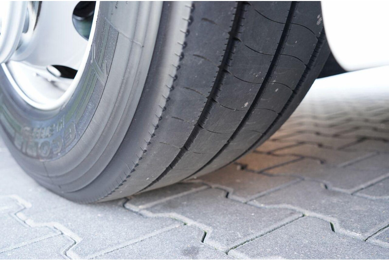 트랙터 유닛 MAN TGX 18. 460 / MEGA / LOWDECK / REGULOWANE SIODŁO / NAVI : 사진 18 트랙터 유닛 MAN TGX 18. 460 / MEGA / LOWDECK / REGULOWANE SIODŁO / NAVI : 사진 18