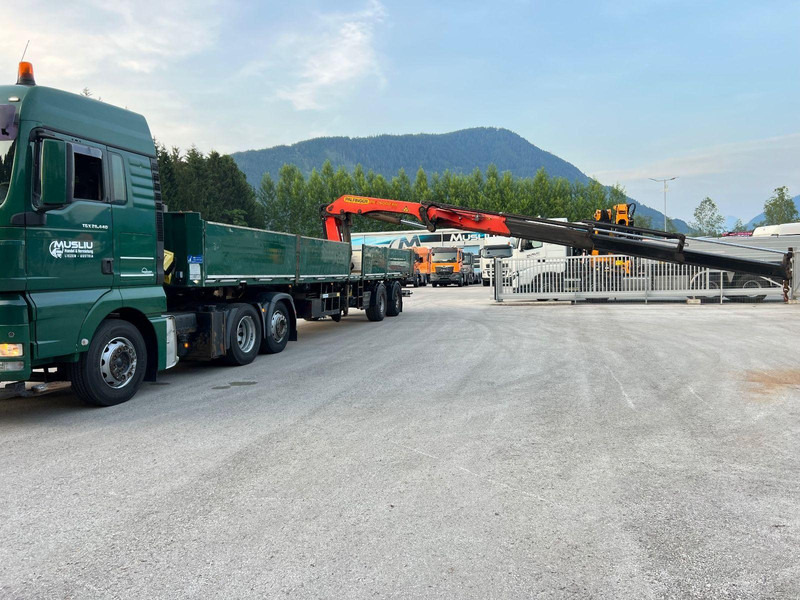 MAN TGX 26.440 6x2 + Flatbed semi trailer + Crane PK26002 - 트랙터 유닛 : 사진 5 MAN TGX 26.440 6x2 + Flatbed semi trailer + Crane PK26002 - 트랙터 유닛 : 사진 5