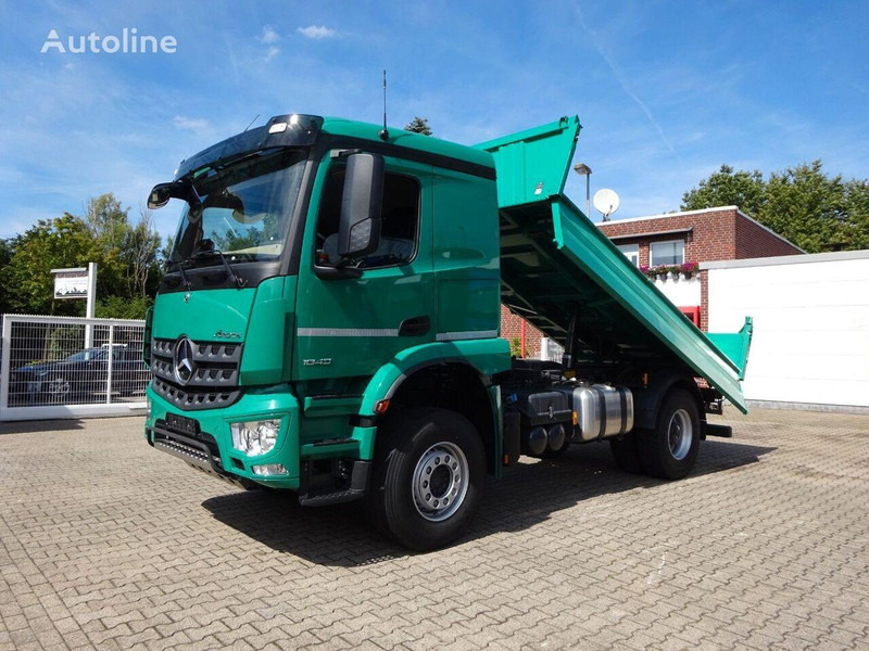 Mercedes-Benz 1843 Arocs 3 way Meiller tipper - 덤프트럭 : 사진 1 Mercedes-Benz 1843 Arocs 3 way Meiller tipper - 덤프트럭 : 사진 1