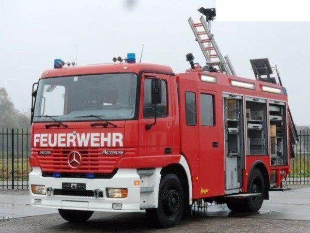 Mercedes-Benz ACTROS 1835 Feuerwehr 2080 L Fire Unit !! - 소방차 : 사진 1 Mercedes-Benz ACTROS 1835 Feuerwehr 2080 L Fire Unit !! - 소방차 : 사진 1
