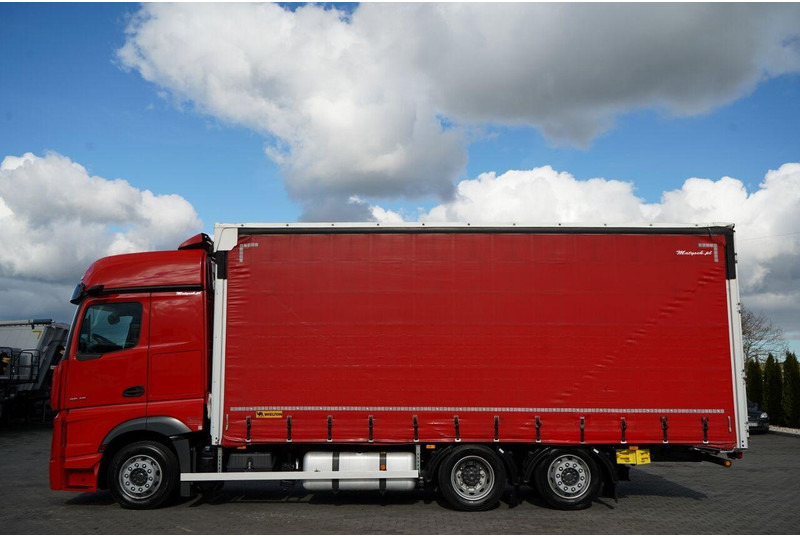 Mercedes-Benz ACTROS 2545 / SOLÓWKA / 6x2 / OŚ PODNOSZONA / BIG SPACE / WIELT - 커튼사이더 트럭 : 사진 2 Mercedes-Benz ACTROS 2545 / SOLÓWKA / 6x2 / OŚ PODNOSZONA / BIG SPACE / WIELT - 커튼사이더 트럭 : 사진 2