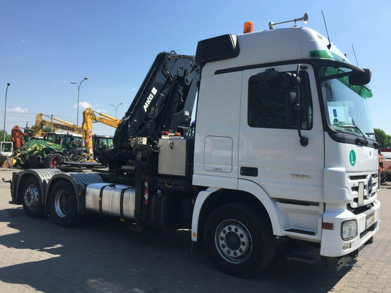 Mercedes-Benz ACTROS 2551 - 트랙터 유닛 : 사진 2 Mercedes-Benz ACTROS 2551 - 트랙터 유닛 : 사진 2